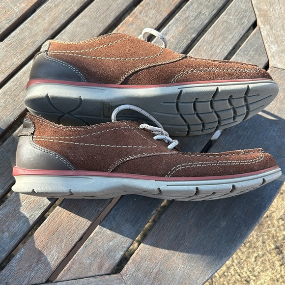 Clark’s suede loafers brown  good condition - Picture 7 of 7